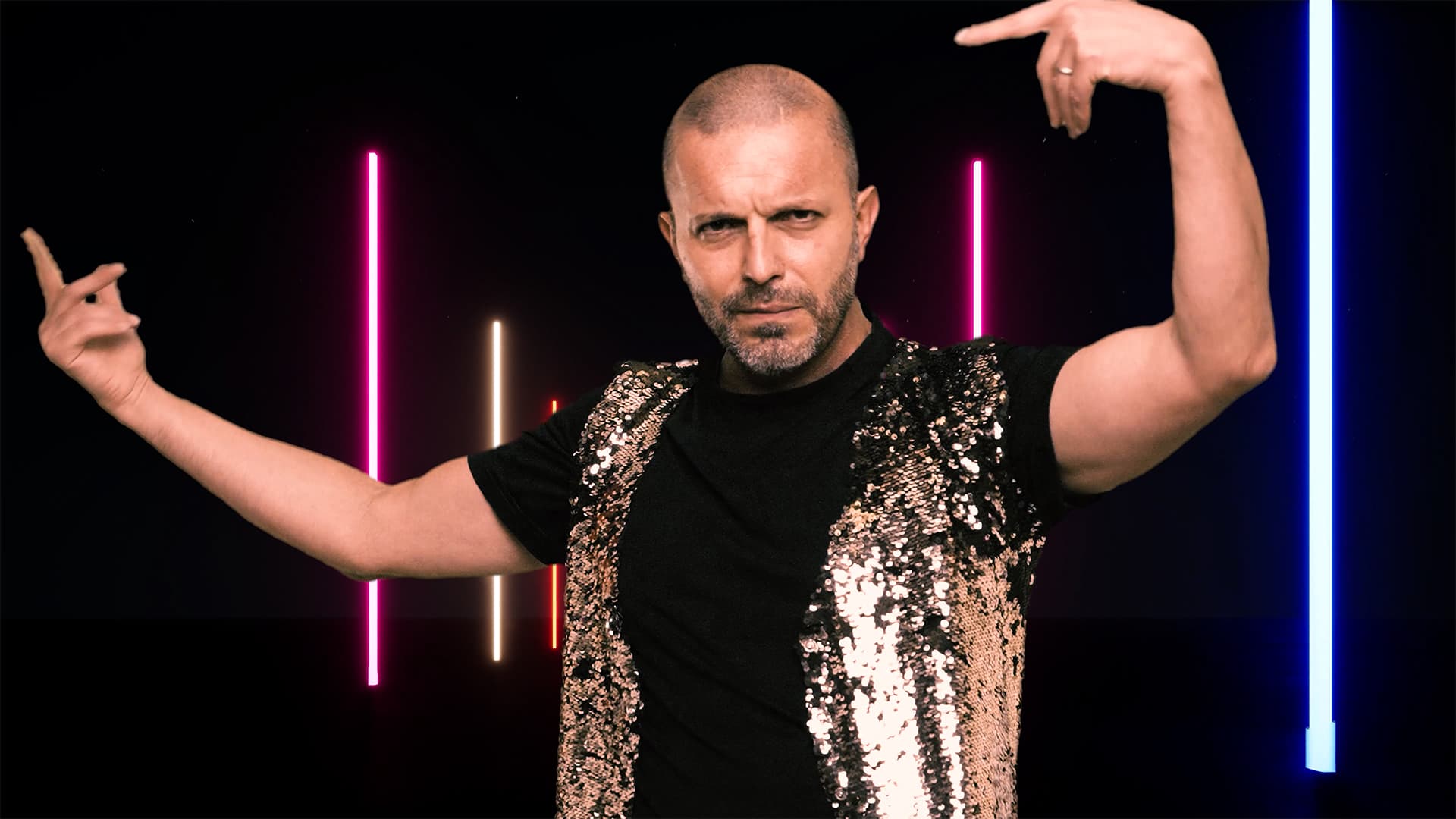 esteban_captain_M_back_2